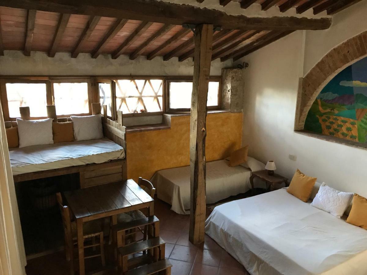 Agriturismo Biologico Ebbio Βίλα Monteriggioni Εξωτερικό φωτογραφία